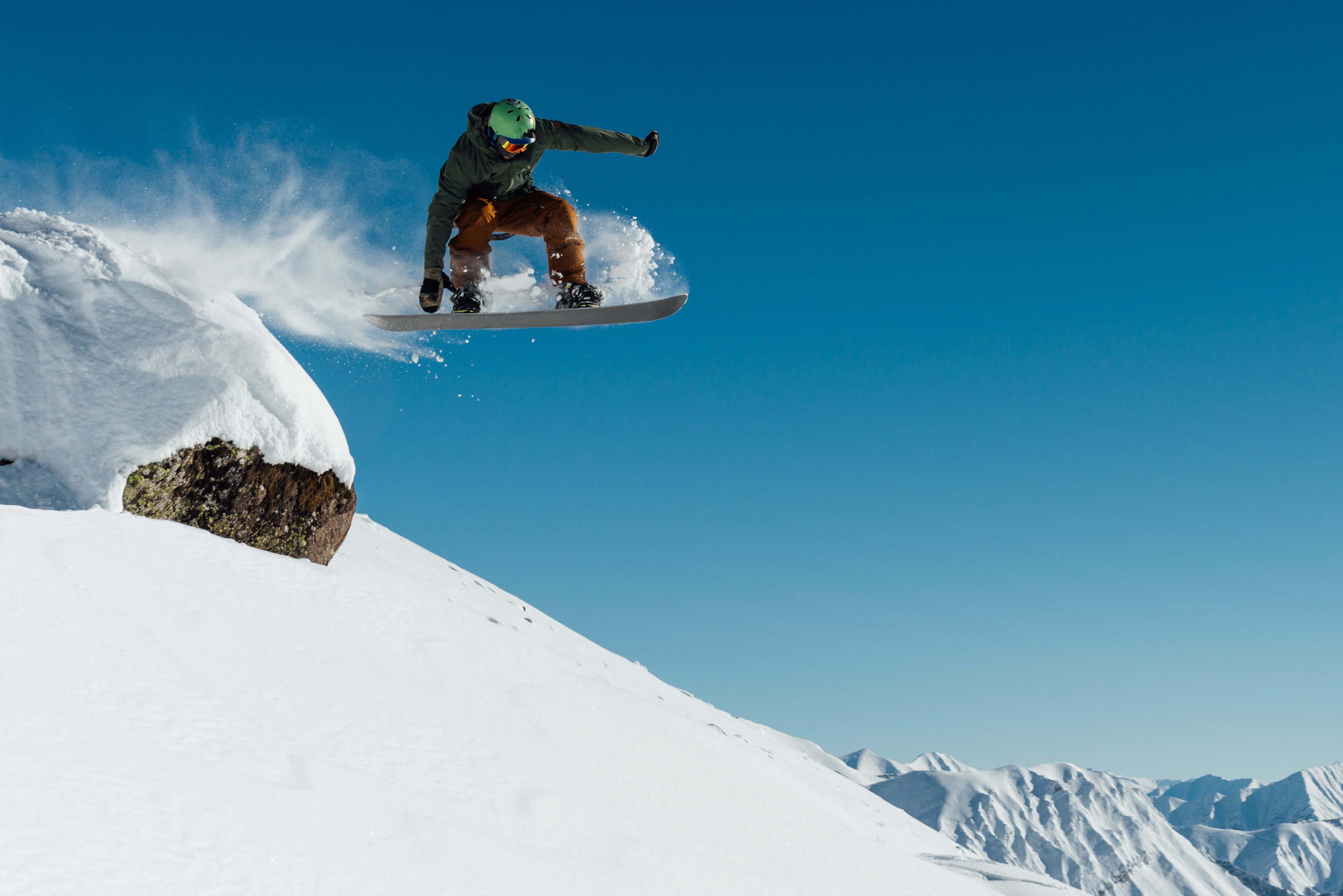 Best All-Mountain Snowboard Bindings - 2020 BUYER'S GUIDE!
