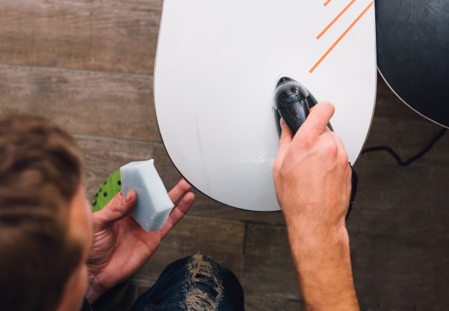 Do You Really Need To Wax A Brand New Snowboard?